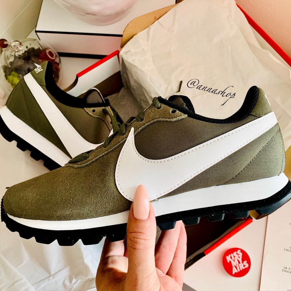 New  nike pre-love O.X. Sneakers shoes - Picture 2 of 8